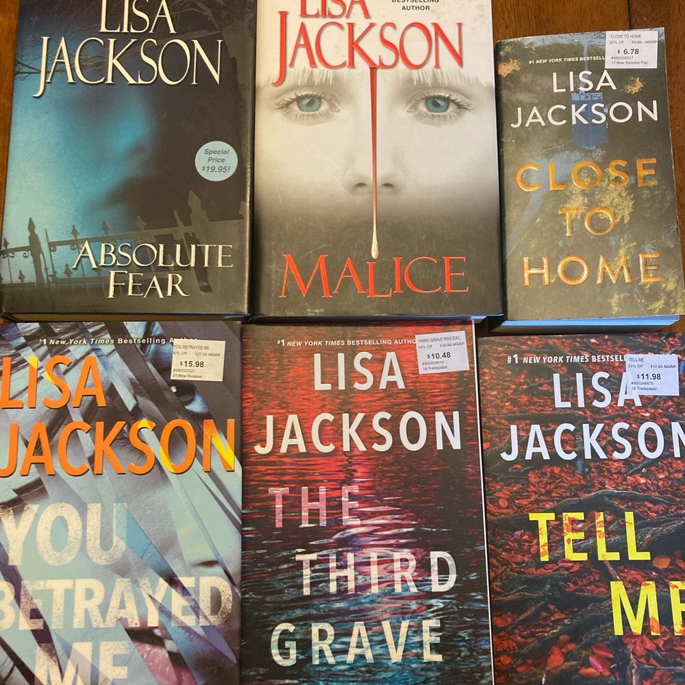 6 Lisa Jackson books